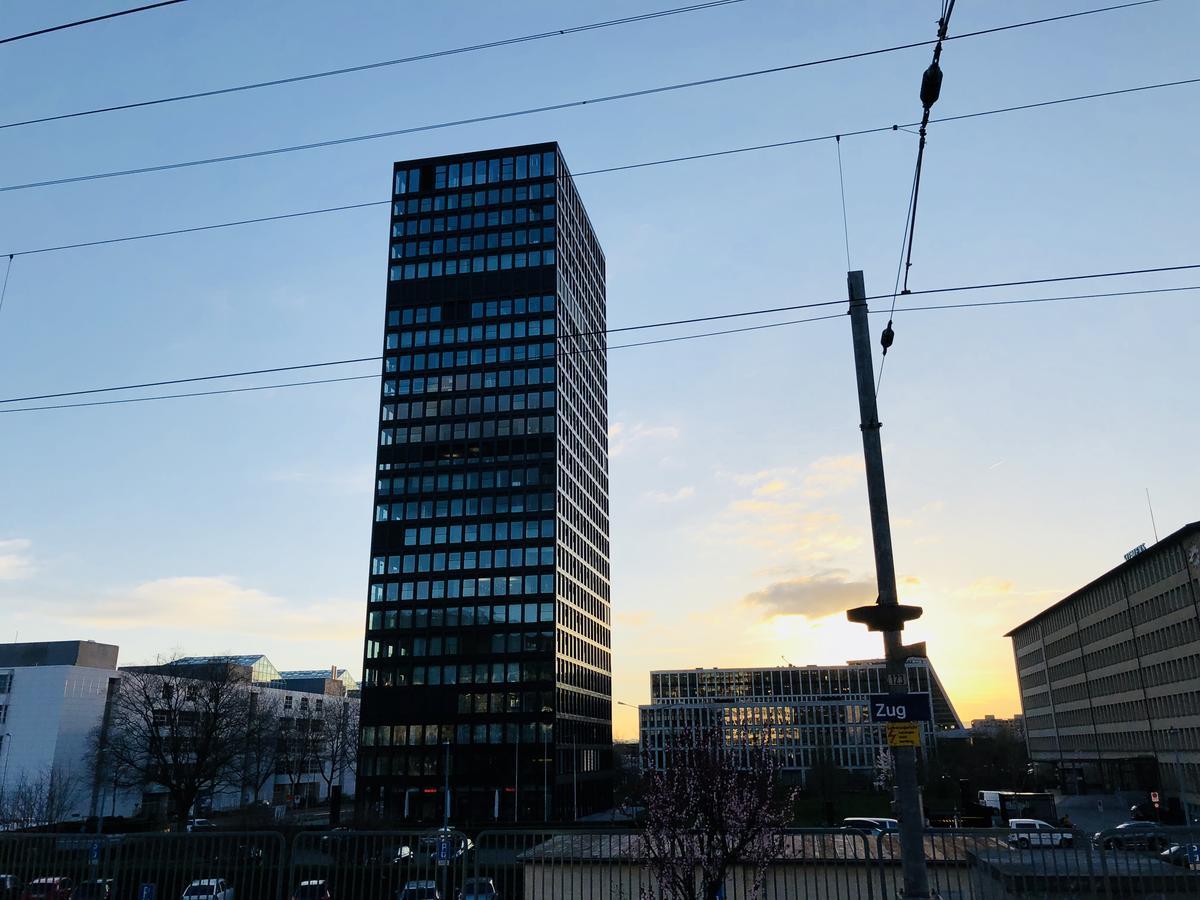 Park Tower City View Apartments Zug Buitenkant foto