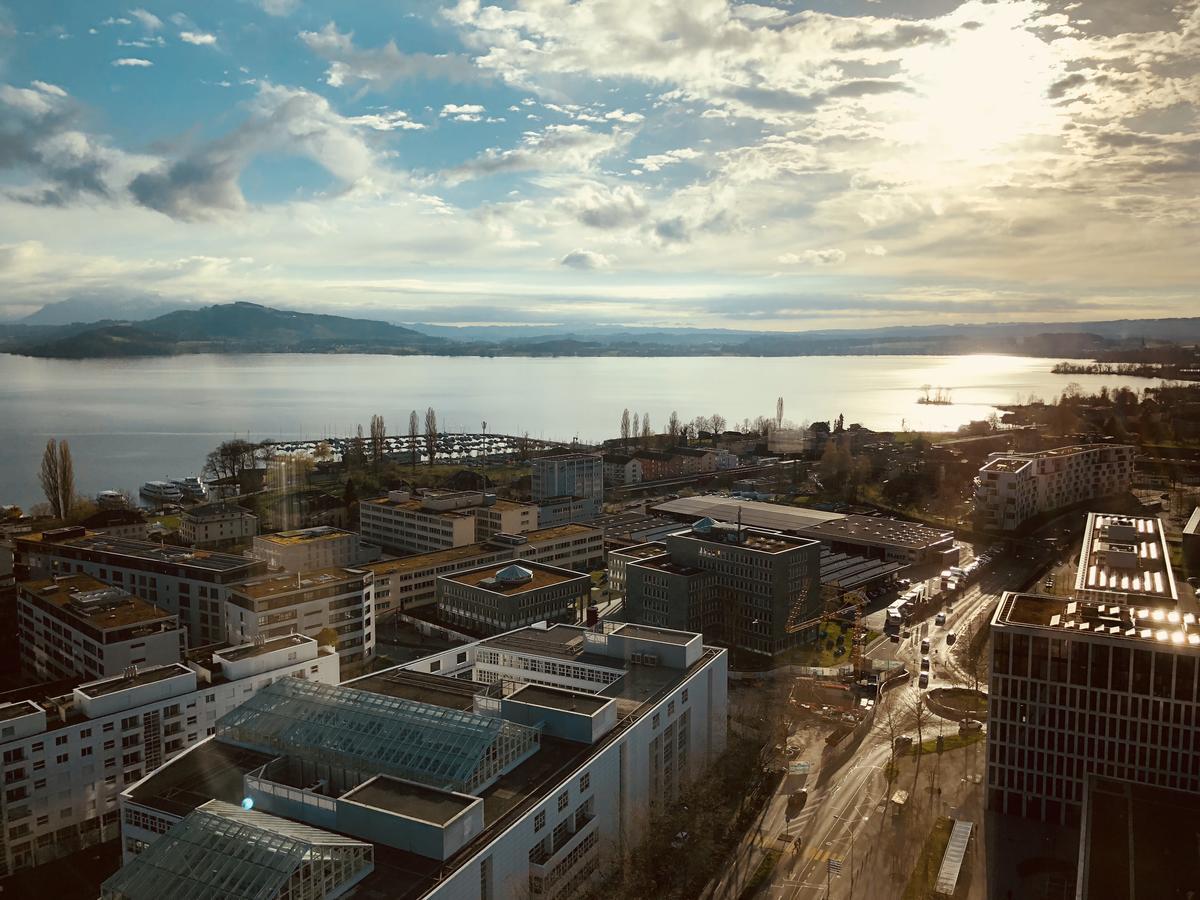 Park Tower City View Apartments Zug Buitenkant foto